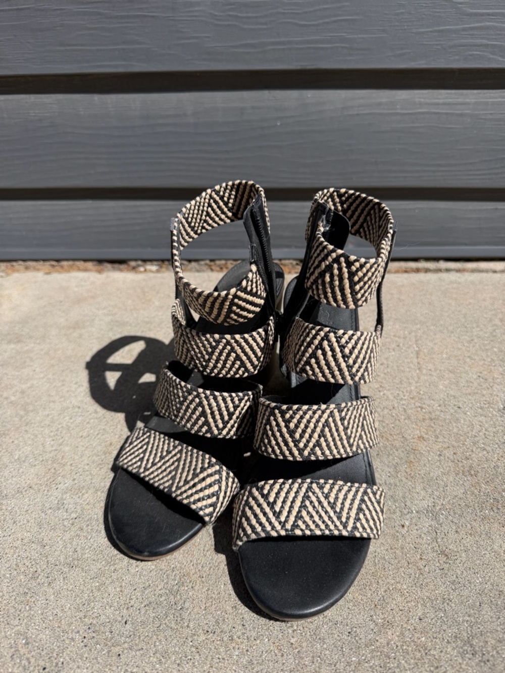 UNIVERSAL THREAD Women's Emely Huarache Sandals
